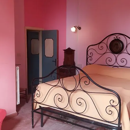 Il Chiostro Di Paolo * Corciano